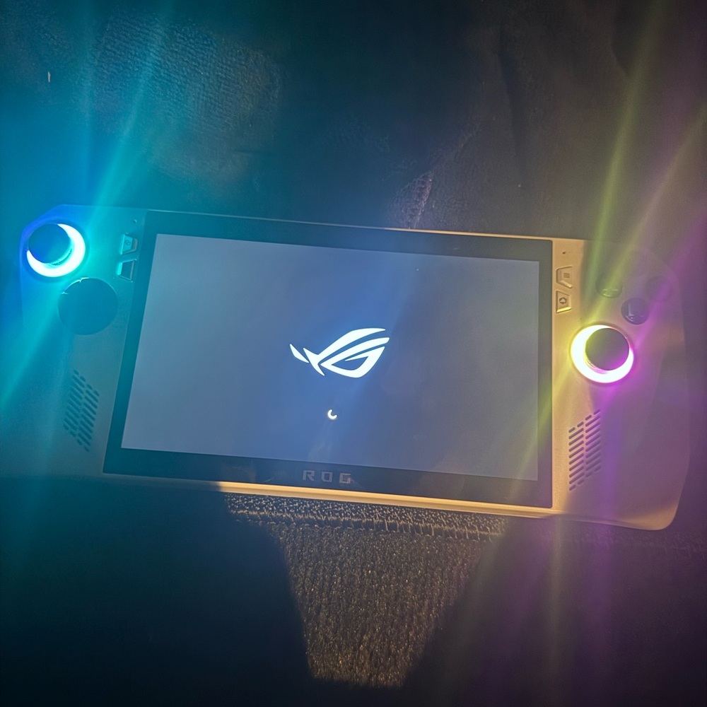 ASUS Gaming Console with LED Accents - Picture 4 of 7